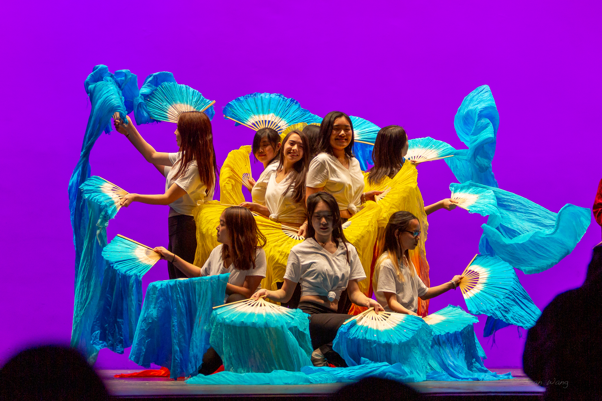 Fan dance